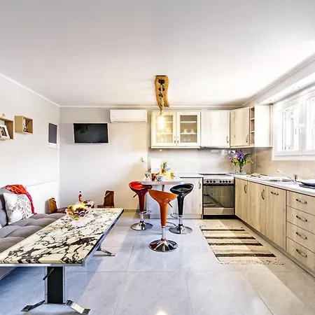 公寓 Lydia House, Corfu