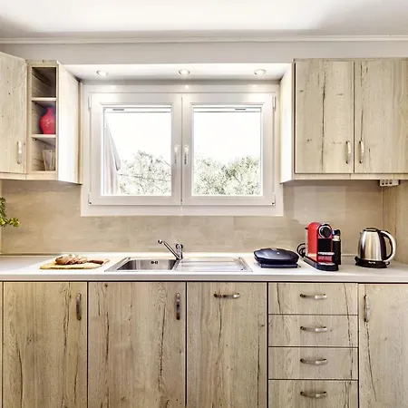 Lydia House, Corfu 公寓 Pouládes